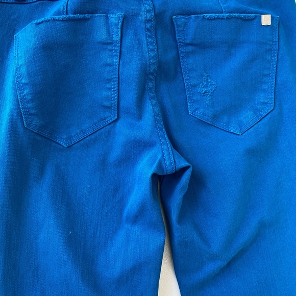 LADIES “BEBE” SIZE 25 HEARTBREAKER SKINNY DISTRESSED JEANS~LIKE NEW! - Picture 6 of 12